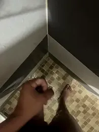 Lovetr1 webcam model stream image