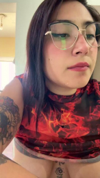 Momii28 webcam model stream image