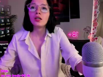 _dark__willow_ webcam model stream image