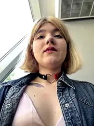 Baby__Naughty webcam model stream image