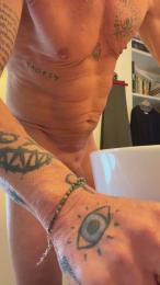 cazzone4520 webcam model stream image