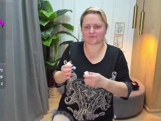 scarlettsoft webcam model stream image