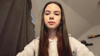 HertaMcginley webcam cam4 model stream image
