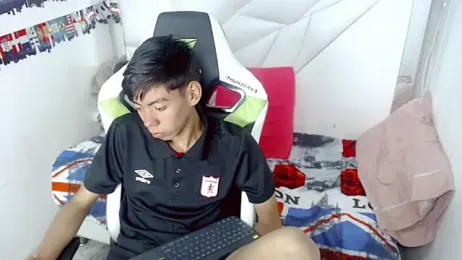 Liarr_ webcam model stream image