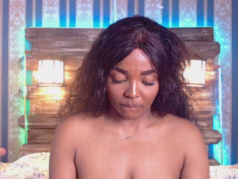 TashaDex webcam bongacams model stream image