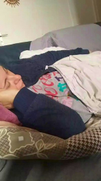 riri76560 webcam model stream image