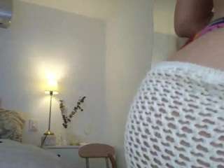 azaleiia webcam model stream image