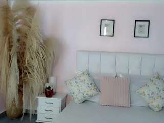 nathalialoes1 webcam model stream image