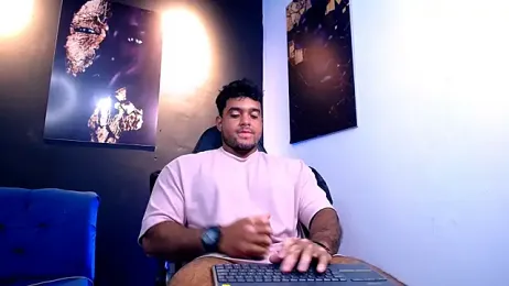 Big_furry_bear13 webcam stripchat model stream image