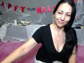 Lilu Bitter webcam model stream image