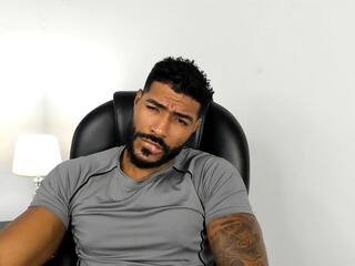 Xander Strongs webcam flirt4free model stream image