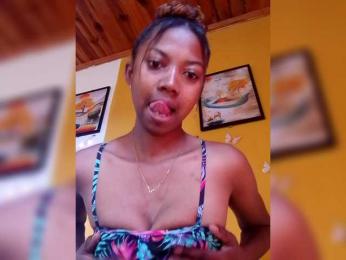 Sahsahsexy webcam bongacams model stream image