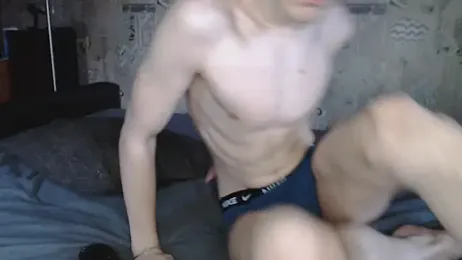 Student_Oliver webcam model stream image