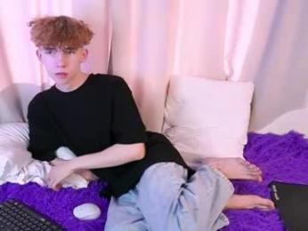 mark_brain webcam model stream image