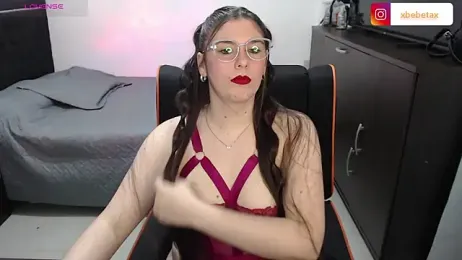 xxbbtaa webcam stripchat model stream image