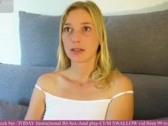joannadea webcam model stream image