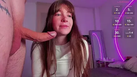 alicekaneky webcam stripchat model stream image