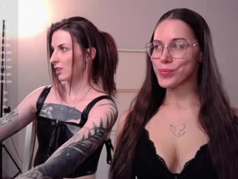 avelyssa webcam model stream image