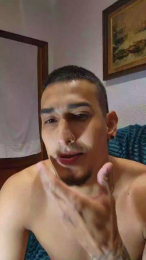 Andrewxxx9 webcam model stream image