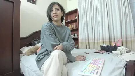 linnie_ webcam model stream image