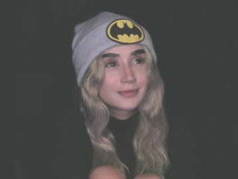 lonelly_lolly98 webcam model stream image