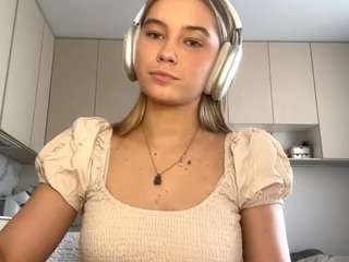 asleykeady webcam model stream image