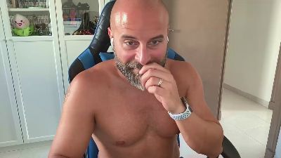 Daniaj87 webcam model stream image
