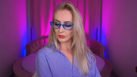 GraceCandy webcam model stream image