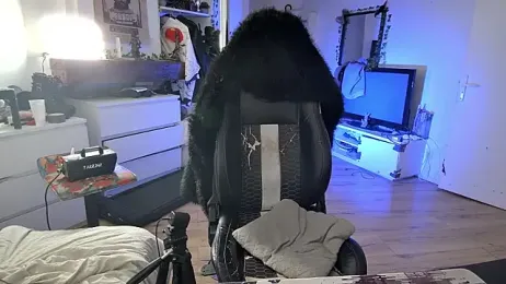 CeriseLapine webcam model stream image