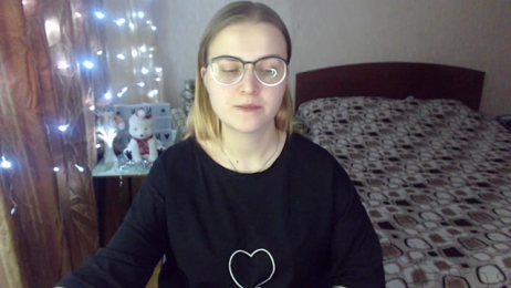 MissBrightShine webcam model stream image