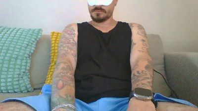 magica1990 webcam cam4 model stream image