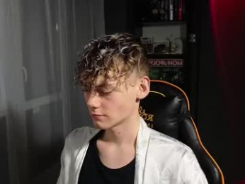 kirill_20_cm webcam model stream image