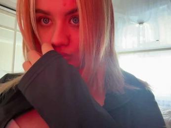 Kaderii1 webcam bongacams model stream image
