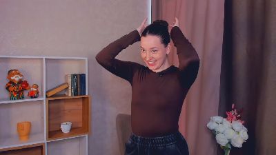 ShainaBeecher webcam model stream image