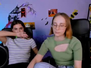 evalora_vei webcam model stream image