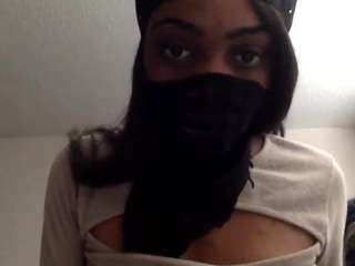 prettyinpinkxx webcam camsoda model stream image