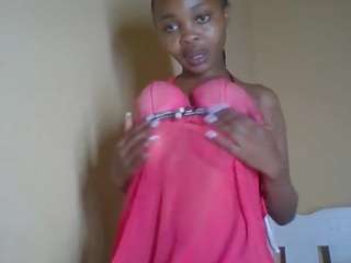 freeky-mess webcam model stream image