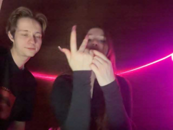 titsDestroy2007 webcam model stream image