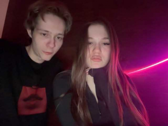 titsDestroy2007 webcam model stream image