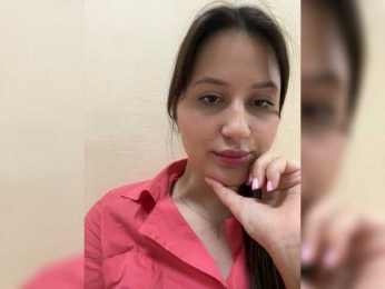 Llevie webcam model stream image