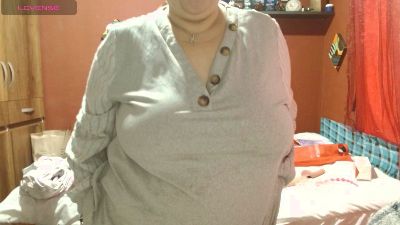 SashaRosee_ webcam model stream image