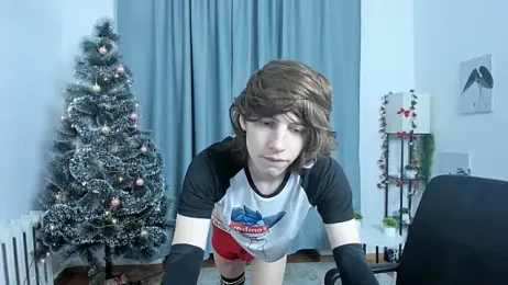 AvenGlow webcam model stream image