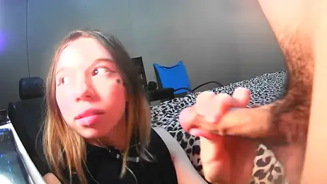 Hentasuality webcam model stream image