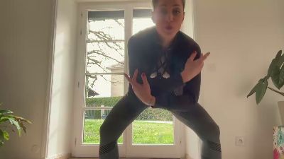 Velvet_Nymph2 webcam model stream image