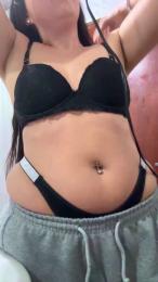 BelitaCachonda 的直播截图