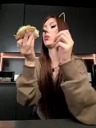 DianaGlow webcam model stream image