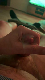 chris2443 webcam model stream image