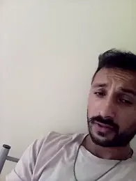 TolgaSert34 webcam model stream image