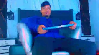 Hat_Latino_x webcam model stream image