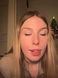 VeraSerephina webcam model stream image